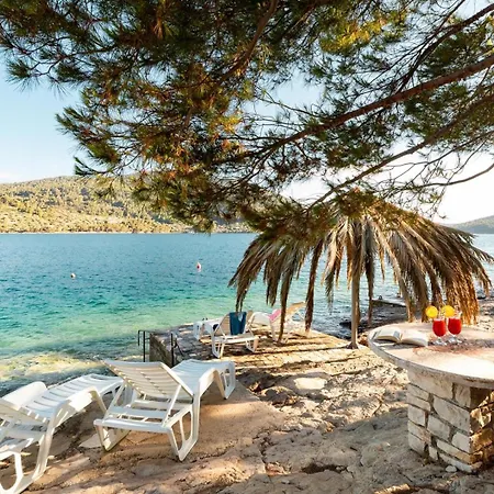 Holiday home Erika Vela Luka